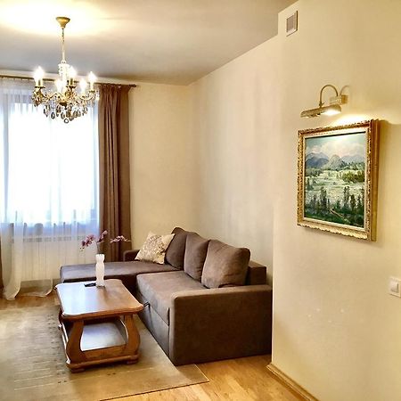 Апартаменти У Серці Львова Kültér fotó